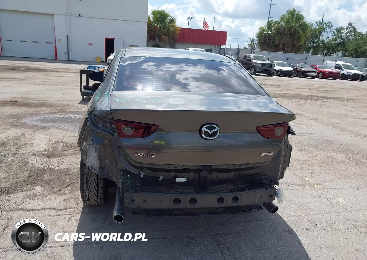 2020 Mazda Mazda3 Select Package VIN:3MZBPACLXLM134996 - 6