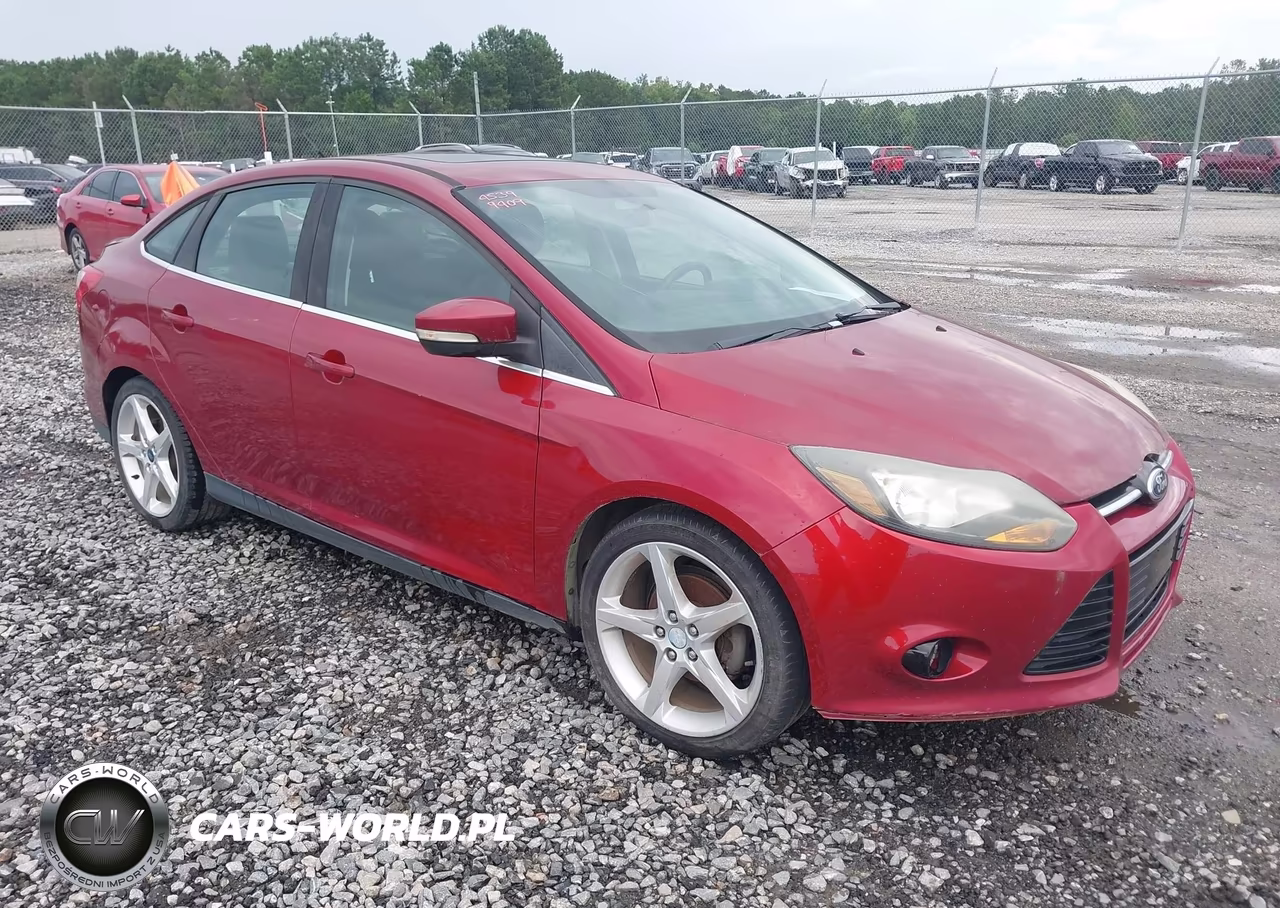 2013 Ford Focus Titanium – zdjęcie 1 z 11