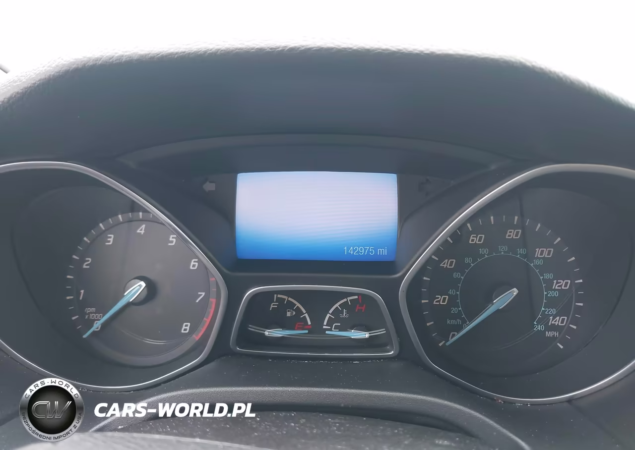 2013 Ford Focus Titanium VIN:1FADP3J26DL198236 - 7