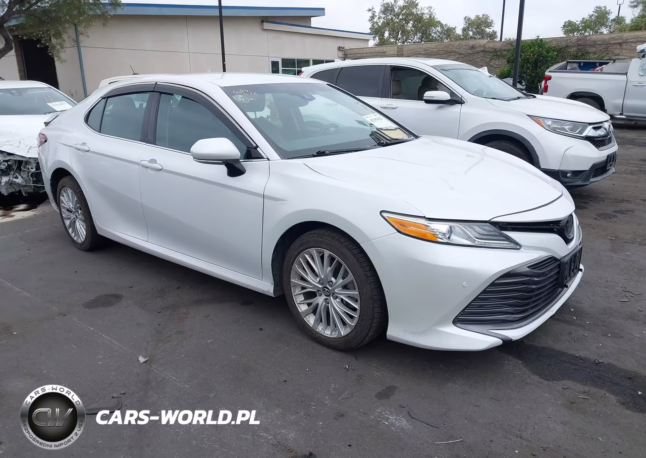 2018 Toyota Camry Xle – zdjęcie 1 z 17