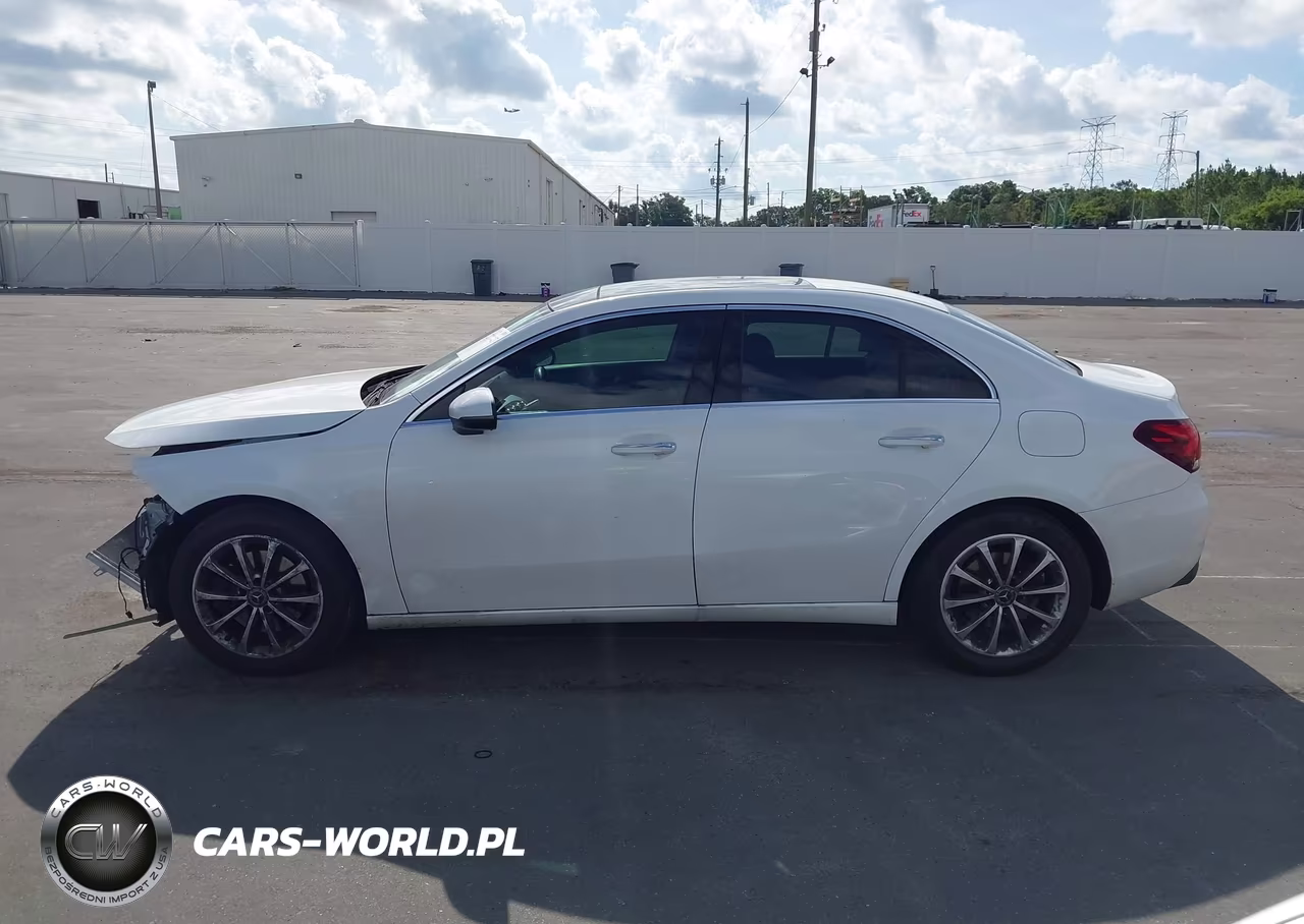 2020 Mercedes-Benz A 220 VIN:W1K3G4EB9LW045276 - 14