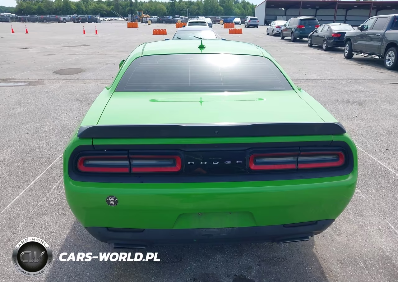 2017 Dodge Challenger R-T Scat Pack VIN:2C3CDZFJ3HH545532 - 16
