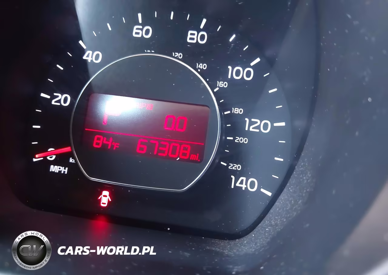 2016 Kia Soul VIN:KNDJN2A24G7324863 - 16