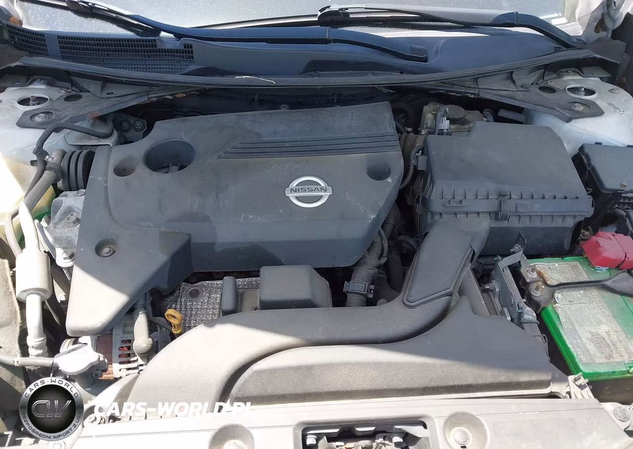 2015 Nissan Altima 2.5 S VIN:1N4AL3AP2FN400801 - 9