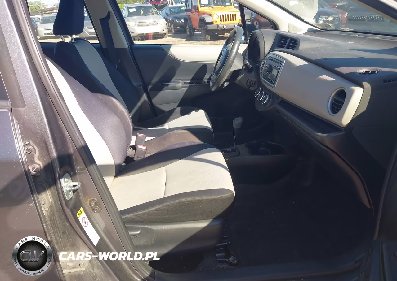 2013 Toyota Yaris Le VIN:JTDKTUD32DD553873 - 5