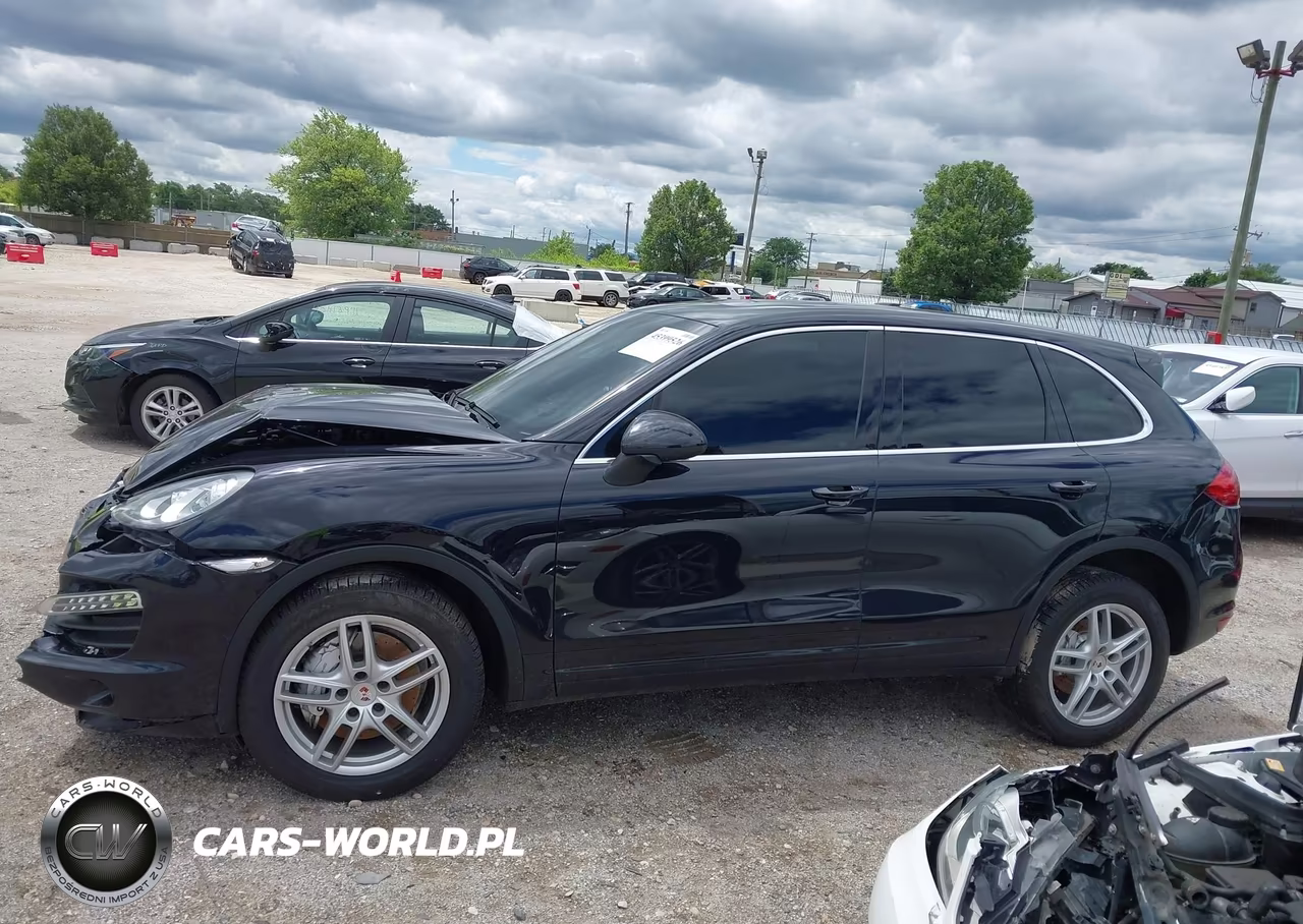 2011 Porsche Cayenne S VIN:WP1AB2A24BLA46392 - 14