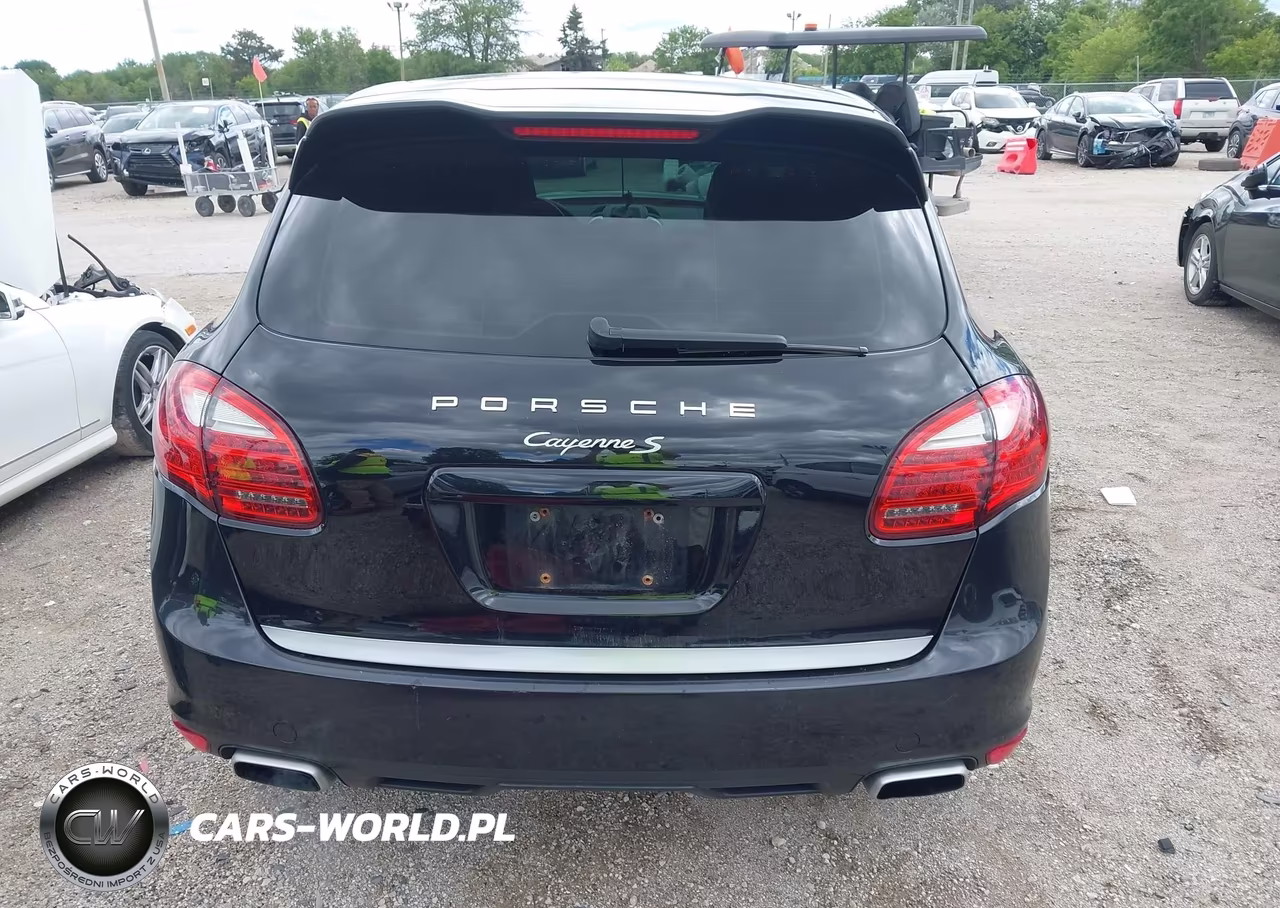 2011 Porsche Cayenne S VIN:WP1AB2A24BLA46392 - 16