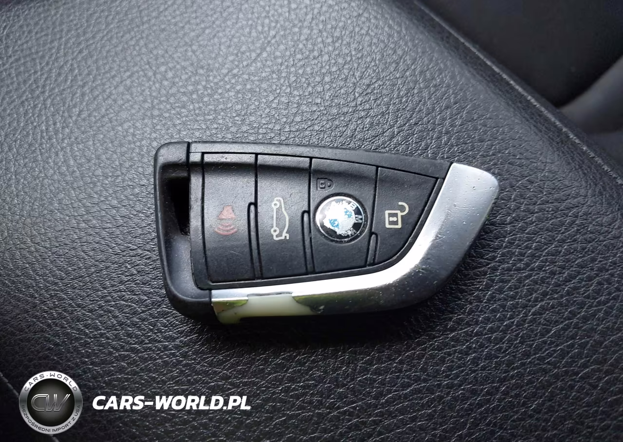 2017 BMW X1 Sdrive28I VIN:WBXHU7C30H5H37709 - 11