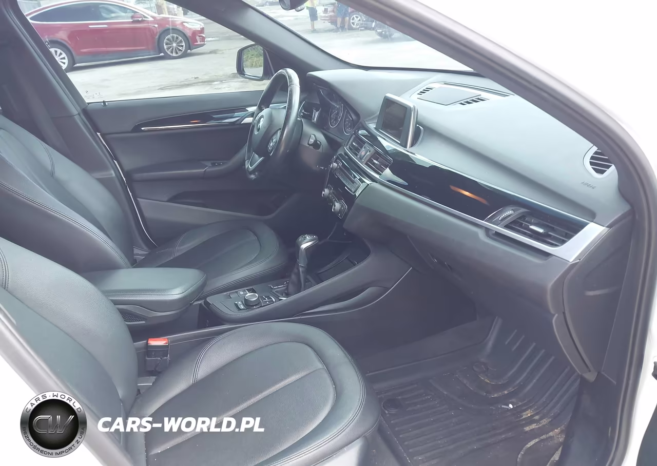 2017 BMW X1 Sdrive28I VIN:WBXHU7C30H5H37709 - 5