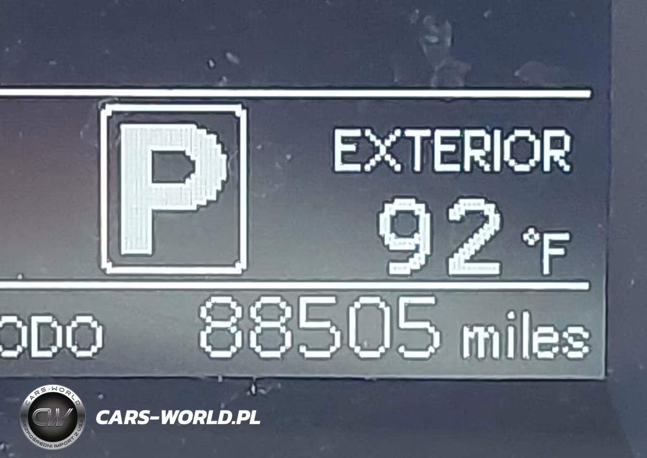 2017 Toyota Sienna Le 8 Passenger VIN:5TDKZ3DC3HS840514 - 16