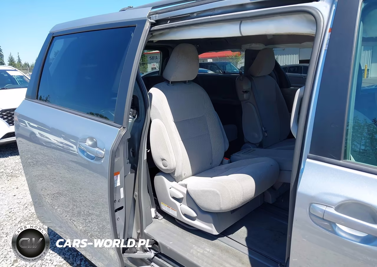 2017 Toyota Sienna Le 8 Passenger VIN:5TDKZ3DC3HS840514 - 8