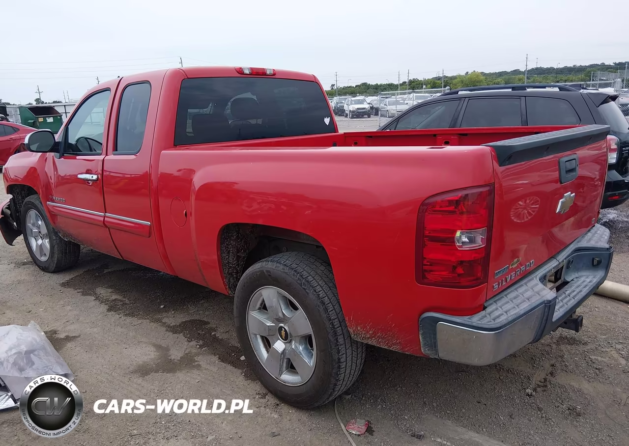 2011 Chevrolet Silverado 1500 Lt VIN:1GCRCSE02BZ142920 - 3