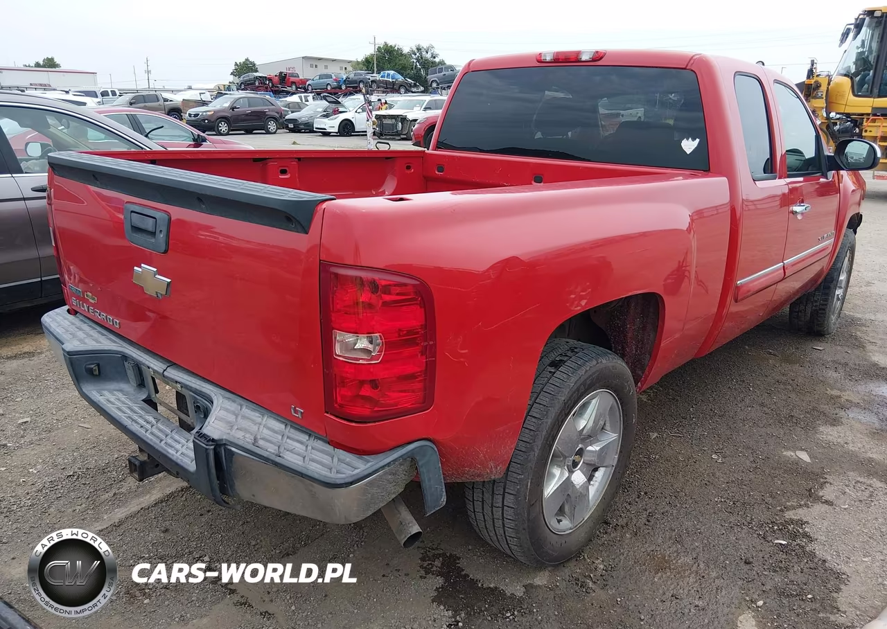 2011 Chevrolet Silverado 1500 Lt VIN:1GCRCSE02BZ142920 - 4