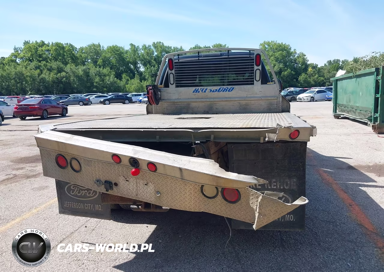 2005 Ford F-350 Lariat-Xl-Xlt VIN:1FDWX37P65EA61000 - 15