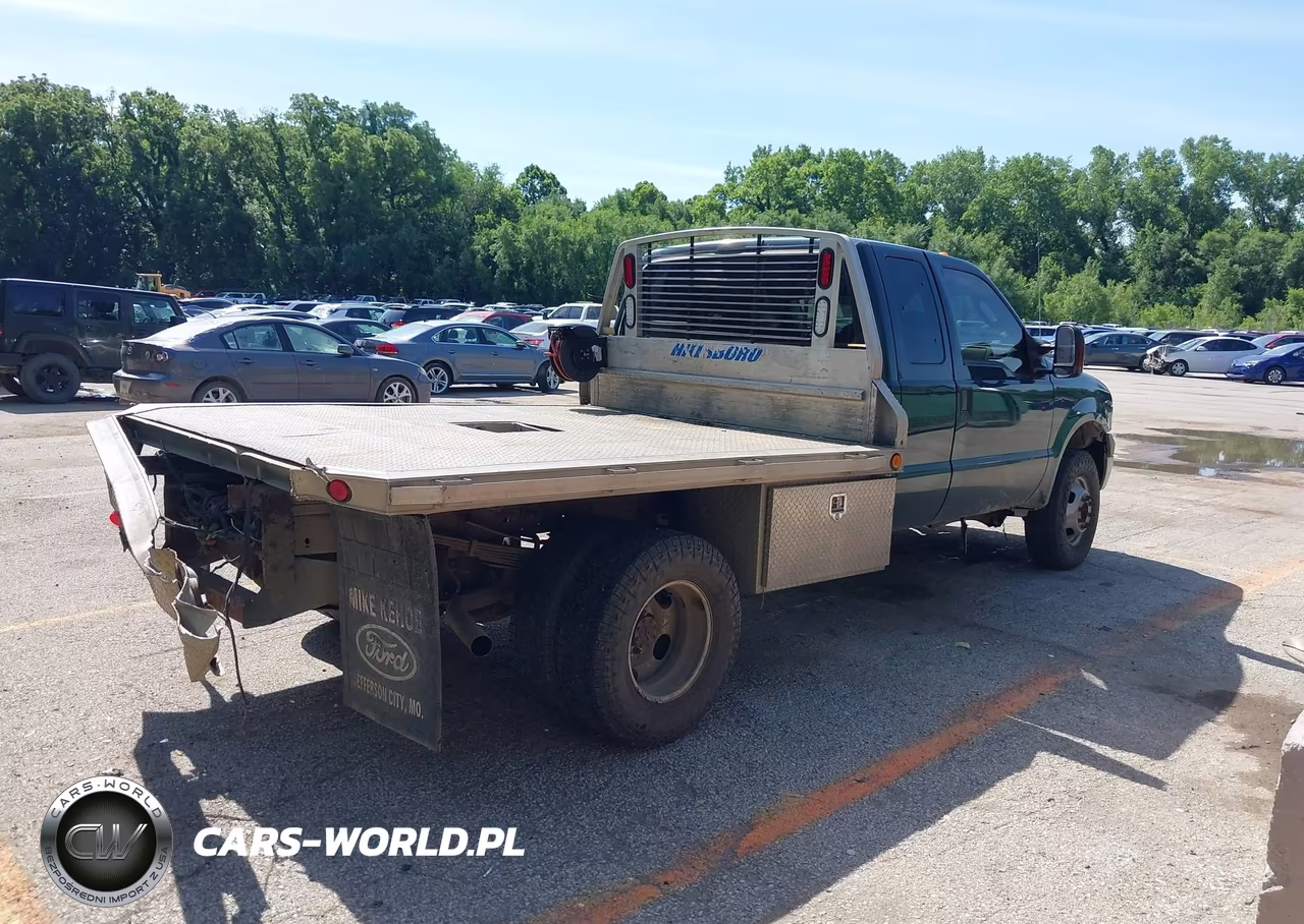 2005 Ford F-350 Lariat-Xl-Xlt VIN:1FDWX37P65EA61000 - 4