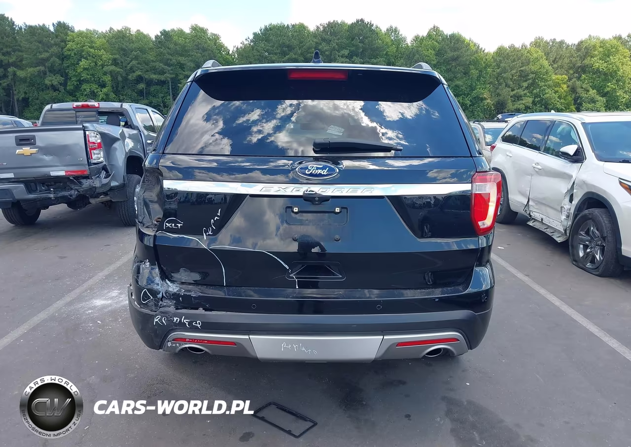 2017 Ford Explorer Xlt VIN:1FM5K7D89HGE18872 - 16