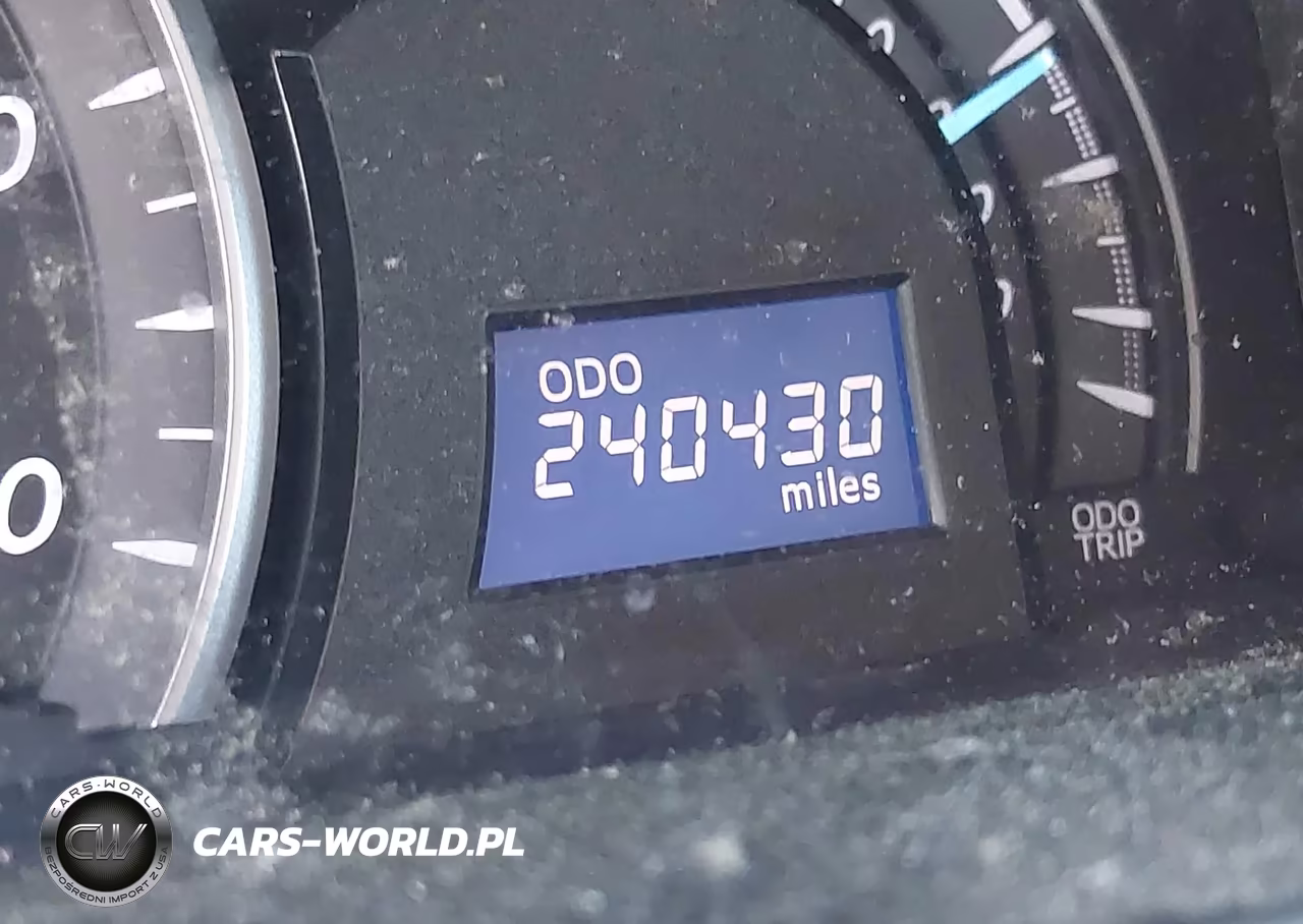 2013 Toyota Camry Le VIN:4T1BF1FK9DU205378 - 16