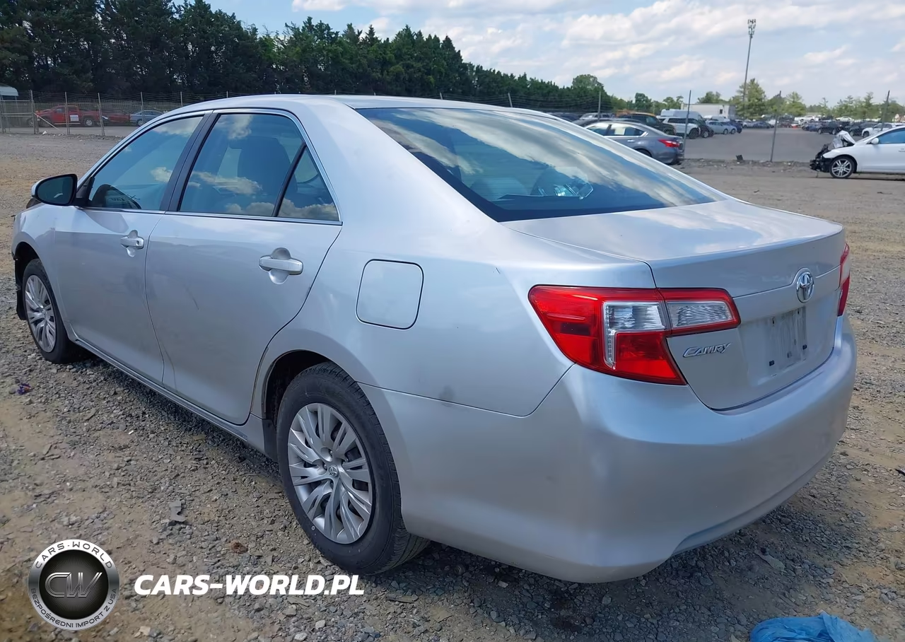 2013 Toyota Camry Le VIN:4T1BF1FK9DU205378 - 3