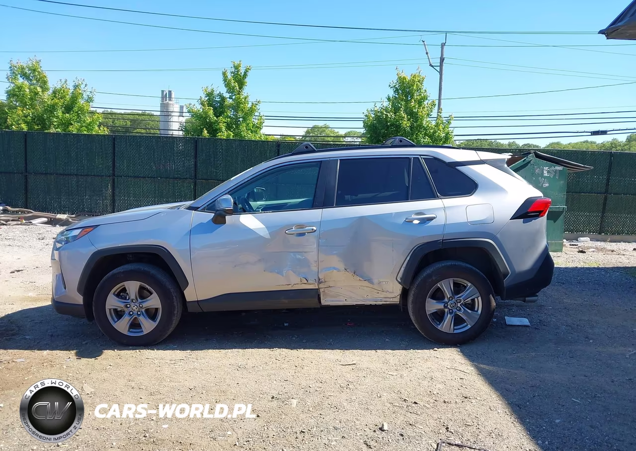 2025 Toyota Rav4 Hybrid Xle VIN:4T3RWRFV9SU176752 - 14