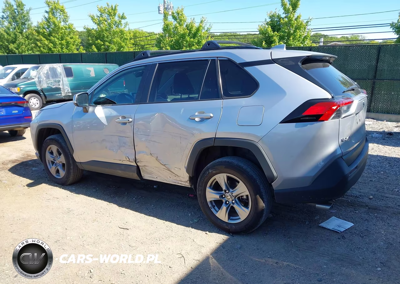 2025 Toyota Rav4 Hybrid Xle VIN:4T3RWRFV9SU176752 - 3