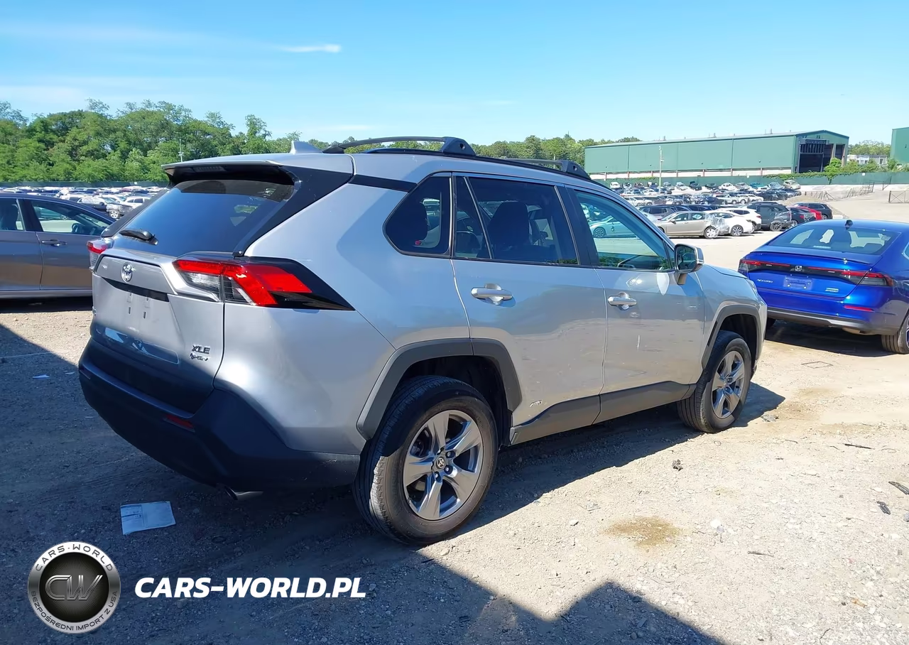 2025 Toyota Rav4 Hybrid Xle VIN:4T3RWRFV9SU176752 - 4