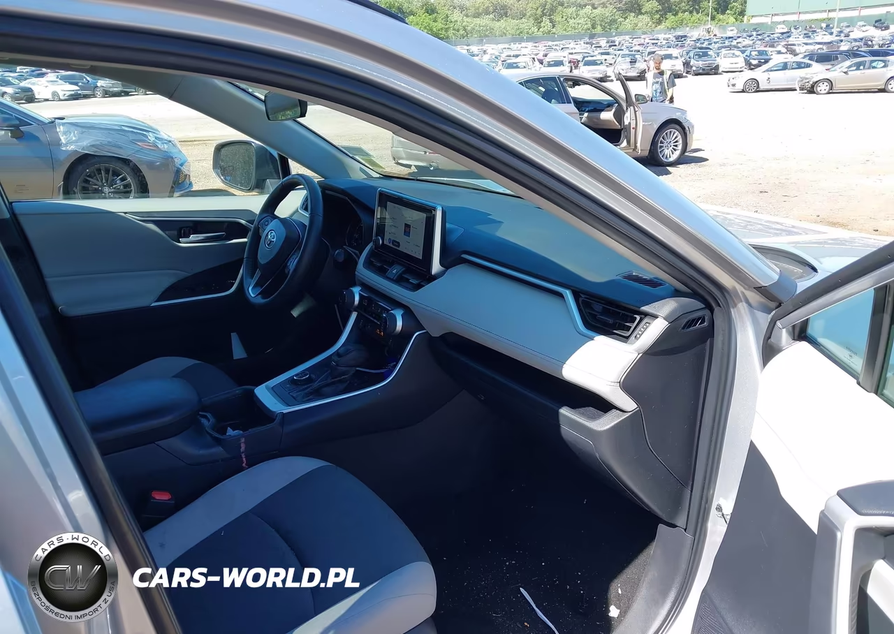 2025 Toyota Rav4 Hybrid Xle VIN:4T3RWRFV9SU176752 - 5