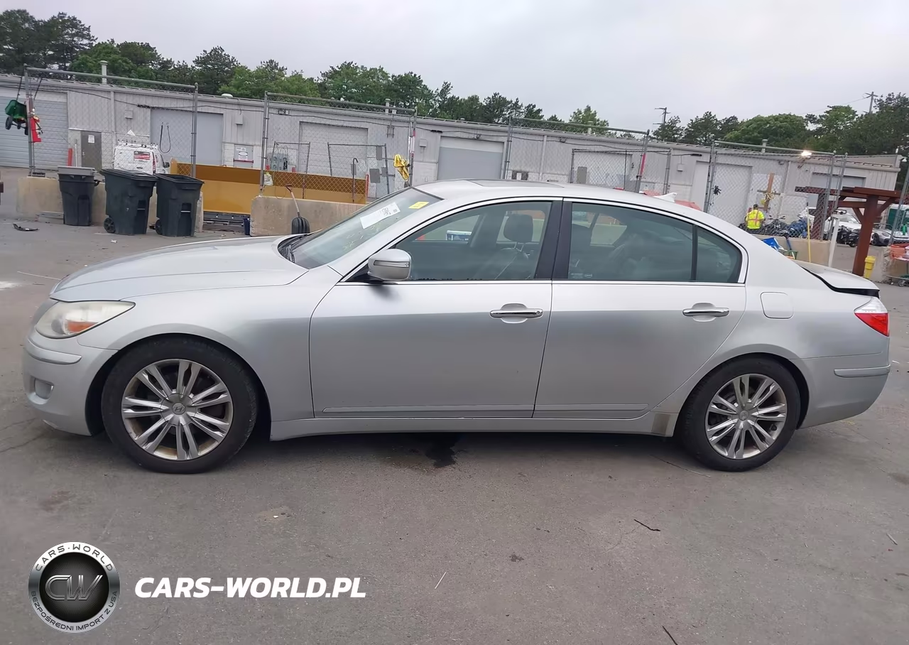 2010 Hyundai Genesis 3.8 VIN:KMHGC4DE6AU099237 - 14
