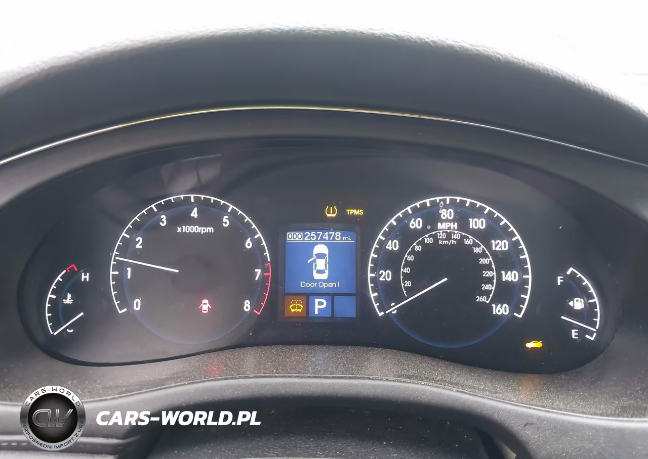 2010 Hyundai Genesis 3.8 VIN:KMHGC4DE6AU099237 - 7