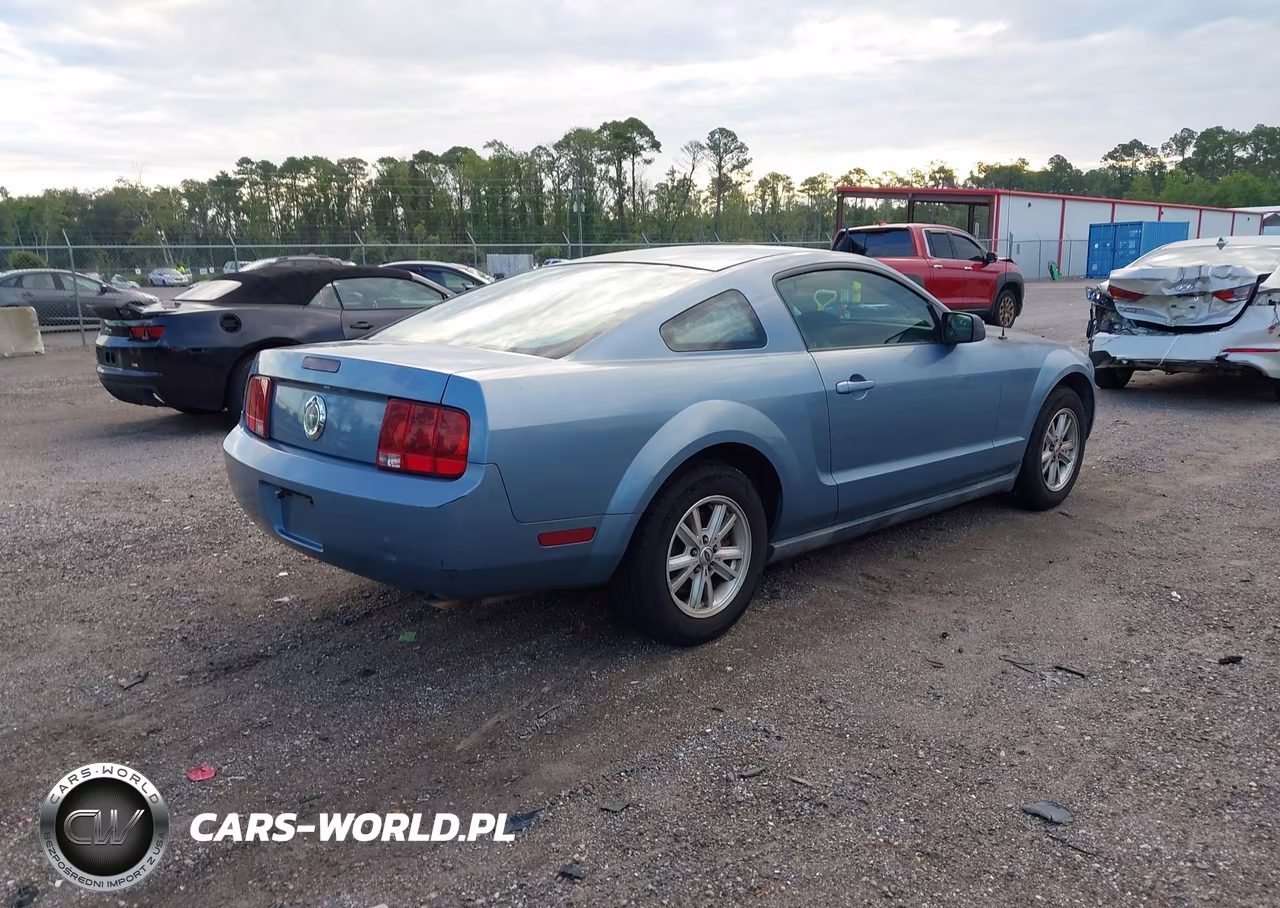 2006 Ford Mustang V6 VIN:1ZVFT80N865175763 - 4