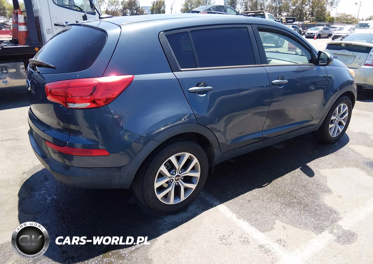 2015 Kia Sportage Lx VIN:KNDPB3AC6F7728957 - 4
