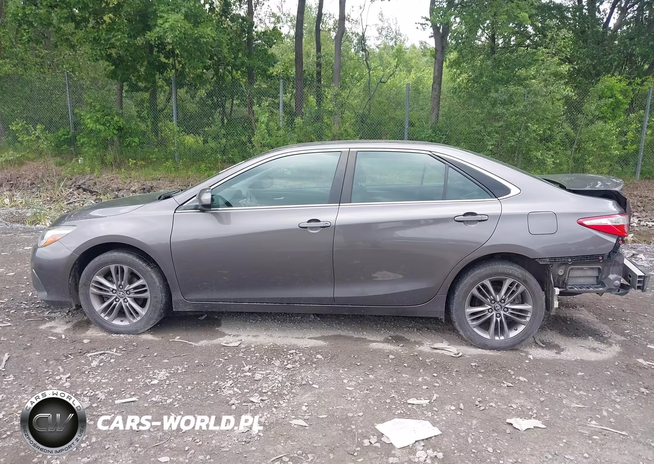 2016 Toyota Camry Se VIN:4T1BF1FKXGU254142 - 14