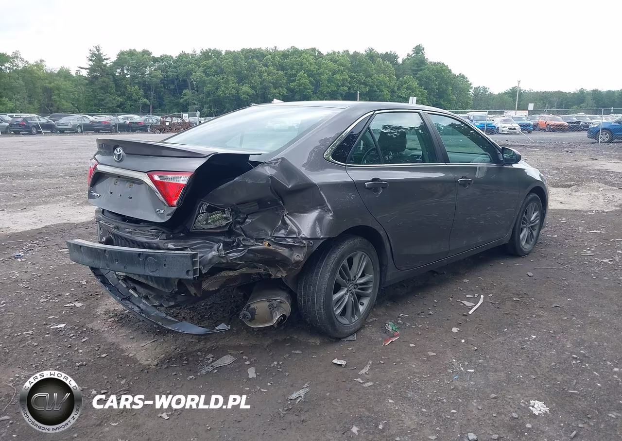 2016 Toyota Camry Se VIN:4T1BF1FKXGU254142 - 4