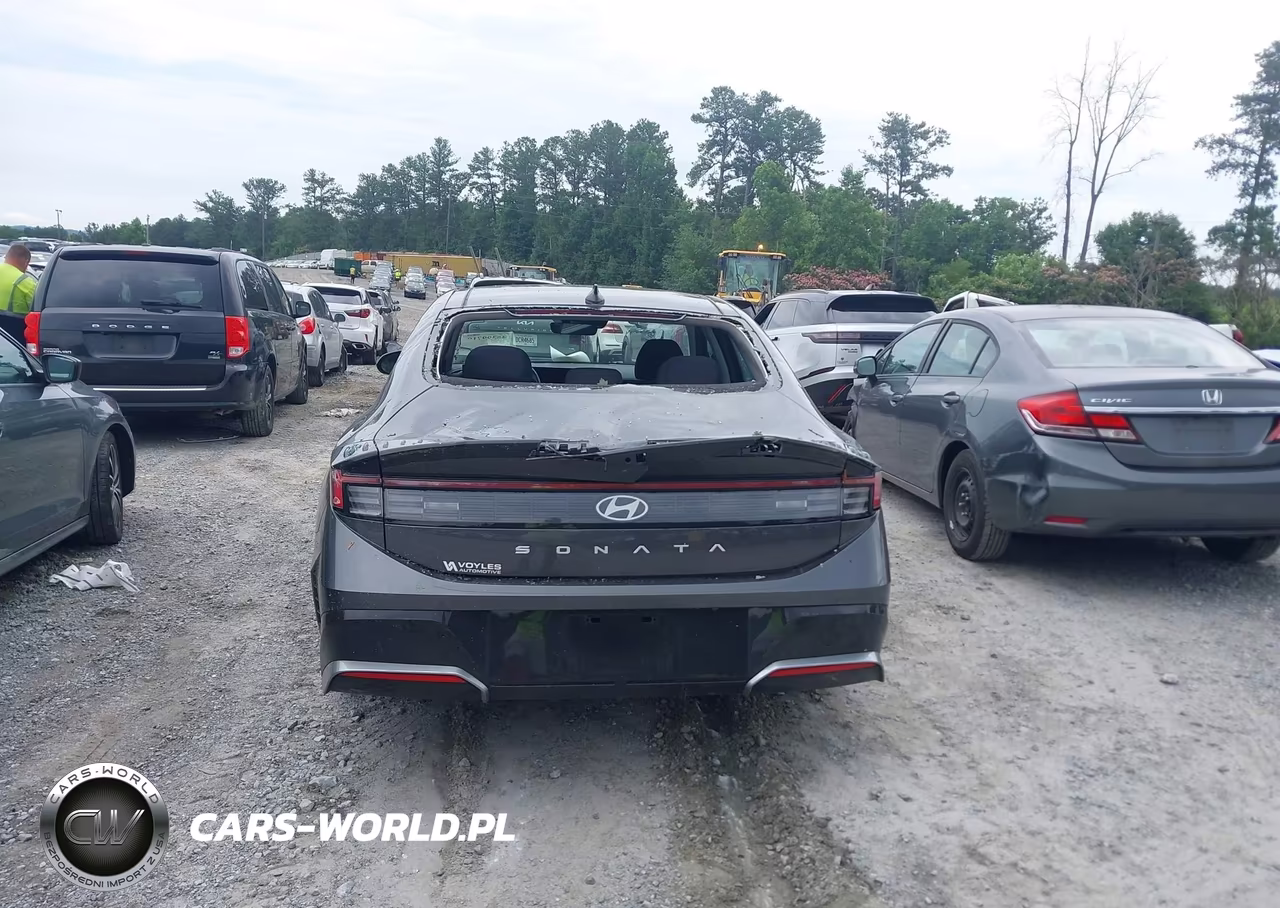 2025 Hyundai Sonata Sel Convenience VIN:KMHL14JA6SA429483 - 16