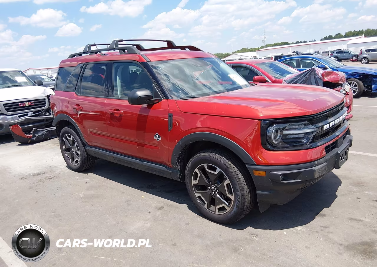 2023 Ford Bronco Sport Outer Banks – zdjęcie 1 z 19