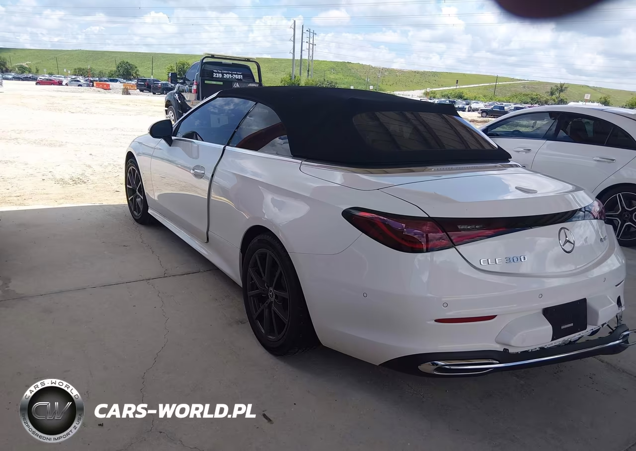 2024 Mercedes-Benz Cle 300 4Matic VIN:W1KMK4HB5RF018647 - 3