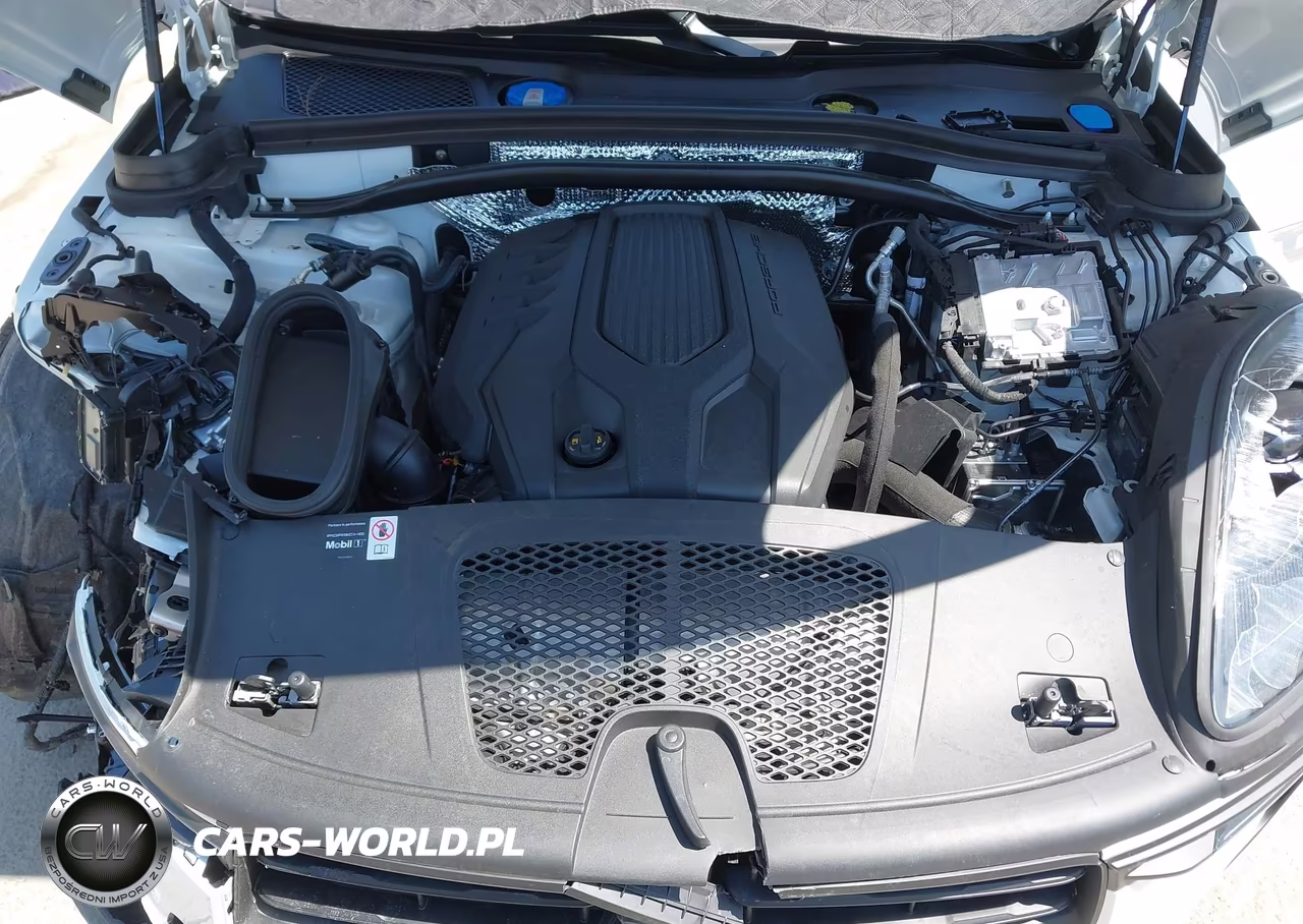 2026 Porsche Macan T VIN:WP1AA2A51TLB06482 - 10