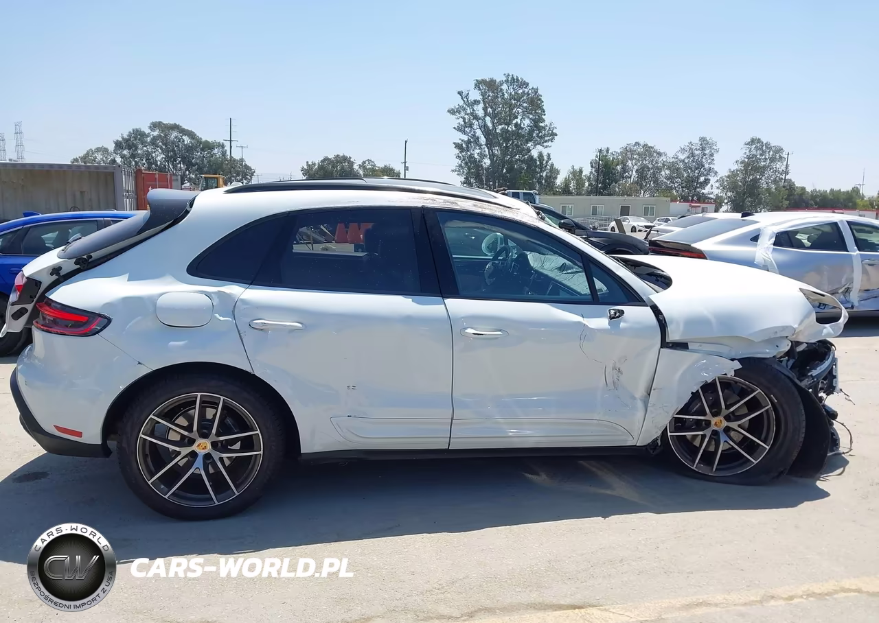 2026 Porsche Macan T VIN:WP1AA2A51TLB06482 - 14