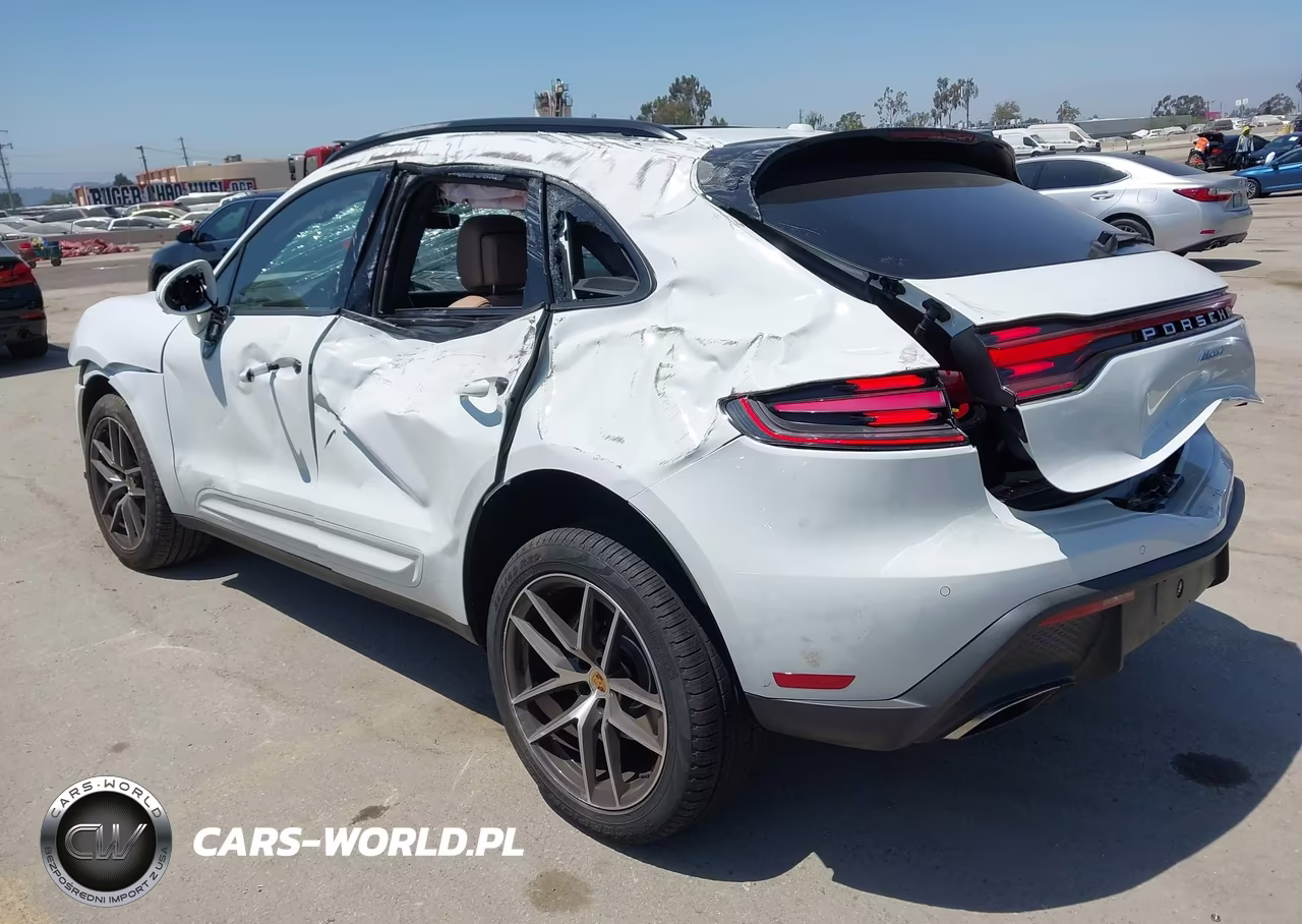 2026 Porsche Macan T VIN:WP1AA2A51TLB06482 - 3