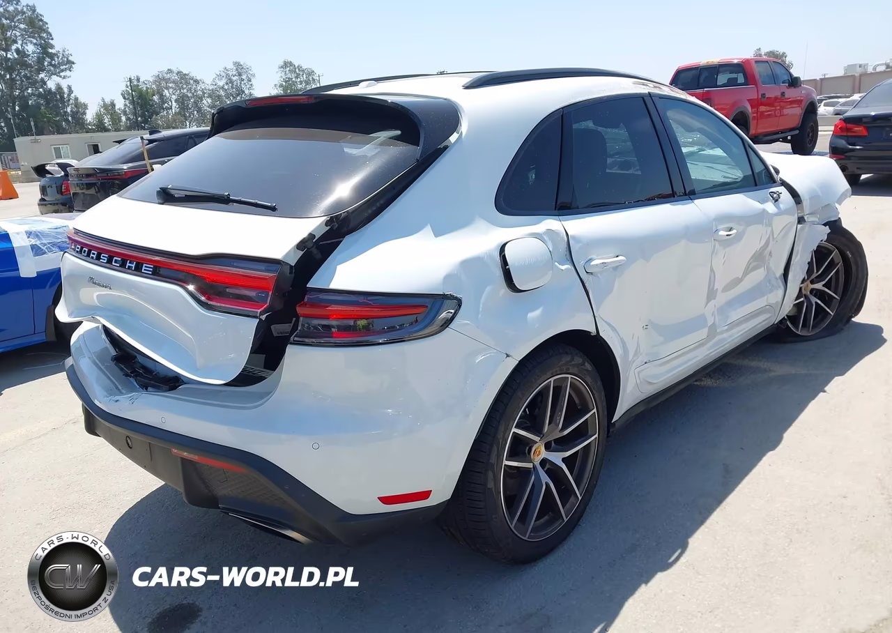 2026 Porsche Macan T VIN:WP1AA2A51TLB06482 - 4