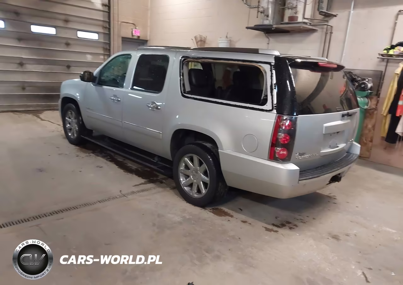 2014 GMC Yukon Xl 1500 Denali VIN:1GKS2MEF3ER106151 - 3