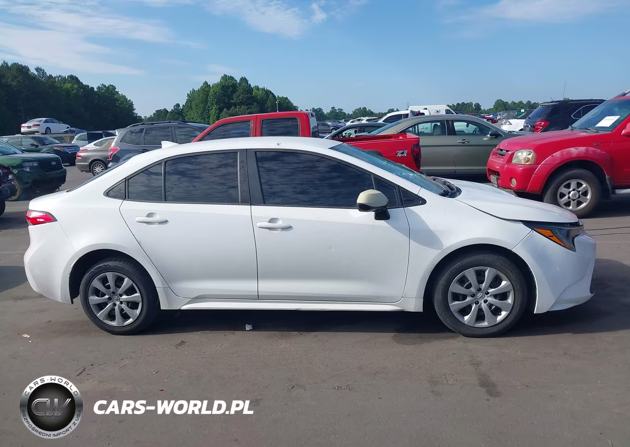 2020 Toyota Corolla Le VIN:5YFEPRAE6LP005794 - 13