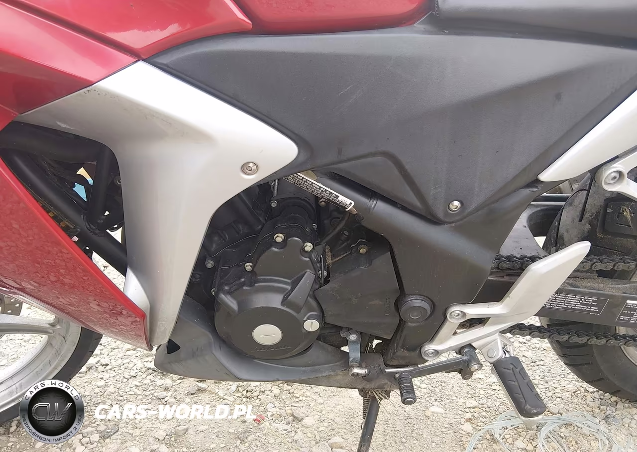2012 Honda Cbr250 R VIN:MLHMC4104C5204142 - 9