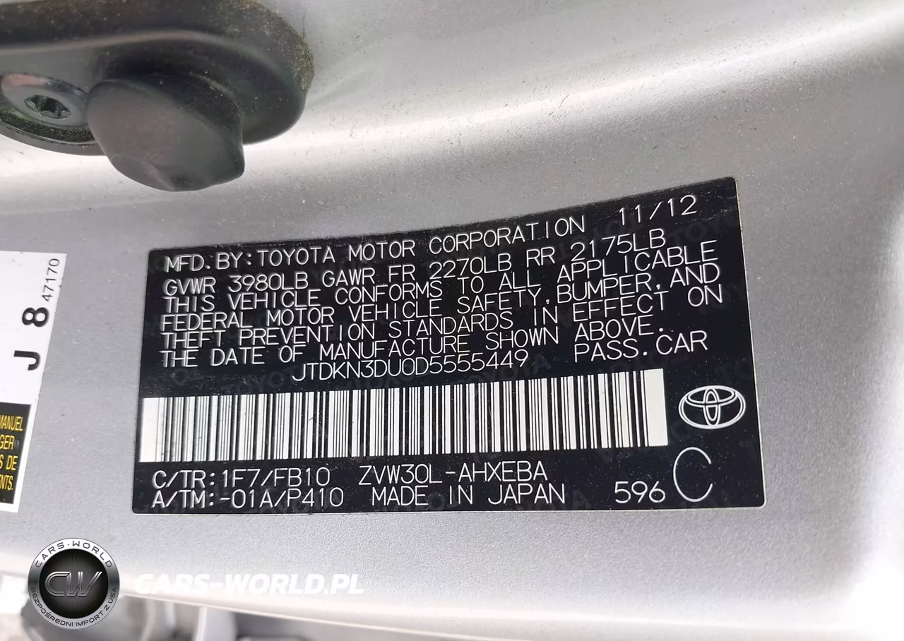2013 Toyota Prius Two VIN:JTDKN3DU0D5555449 - 9