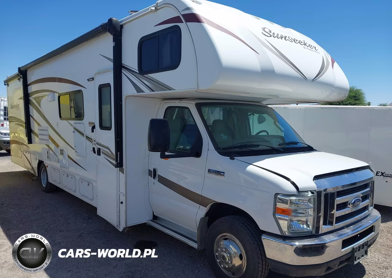 2017 Ford E-450 Cutaway