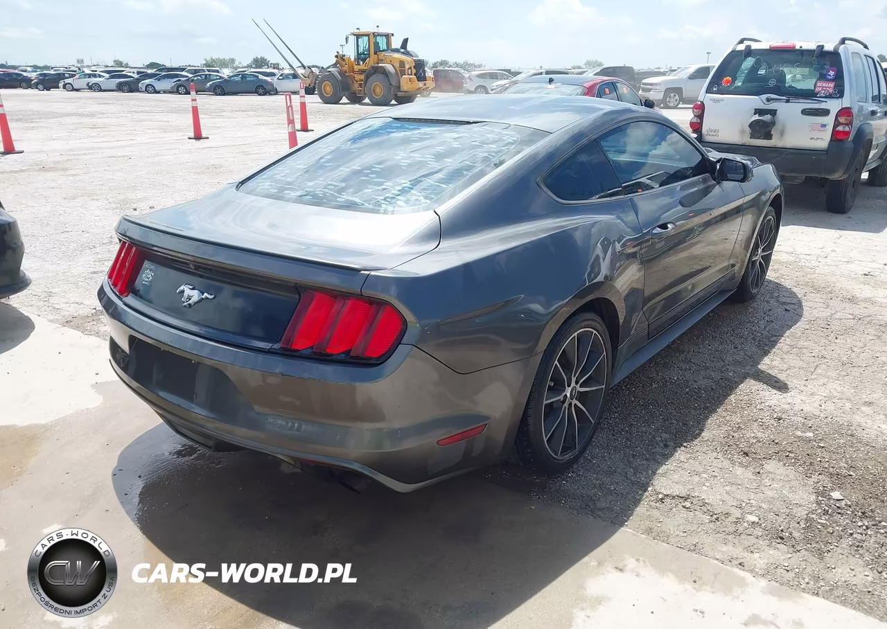 2015 Ford Mustang Ecoboost VIN:1FA6P8TH0F5425385 - 4