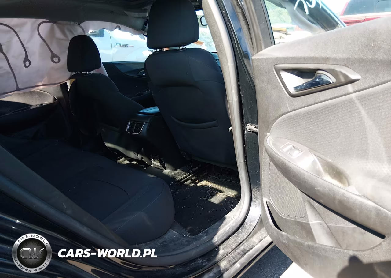 2018 Chevrolet Malibu Lt VIN:1G1ZD5ST8JF130812 - 8