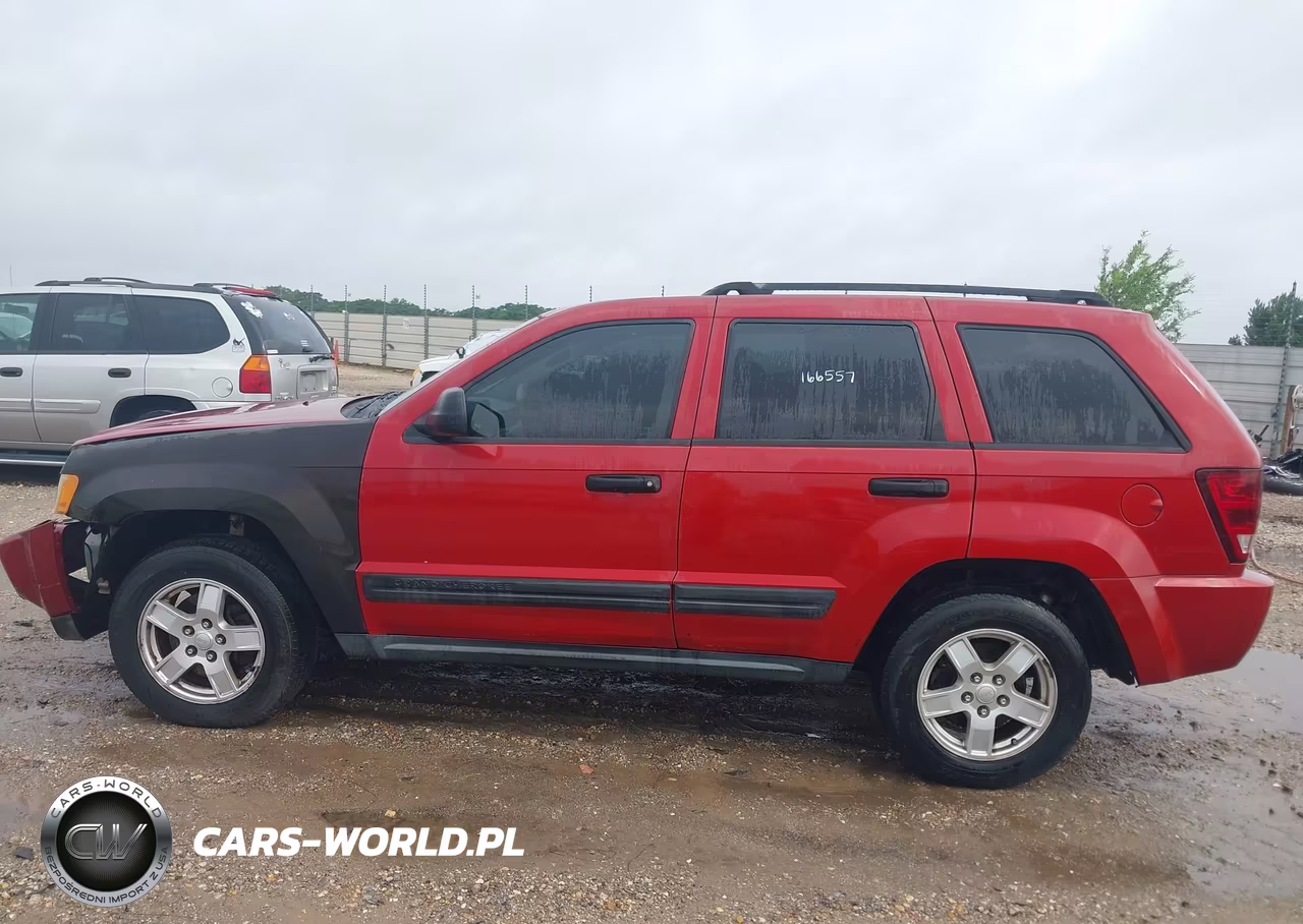 2005 Jeep Grand Cherokee Laredo VIN:1J4GR48K75C627361 - 14
