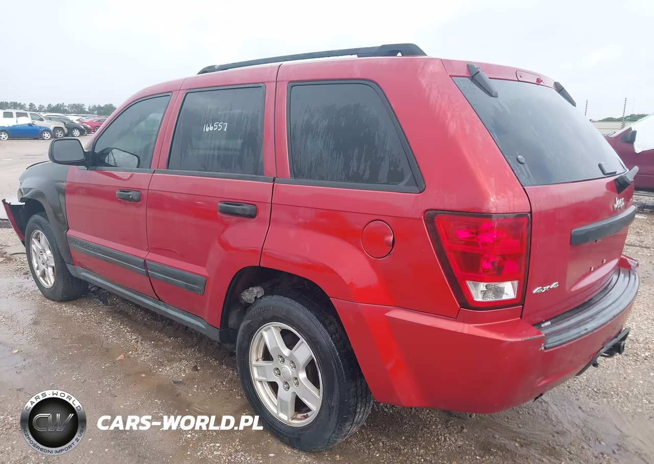 2005 Jeep Grand Cherokee Laredo VIN:1J4GR48K75C627361 - 3