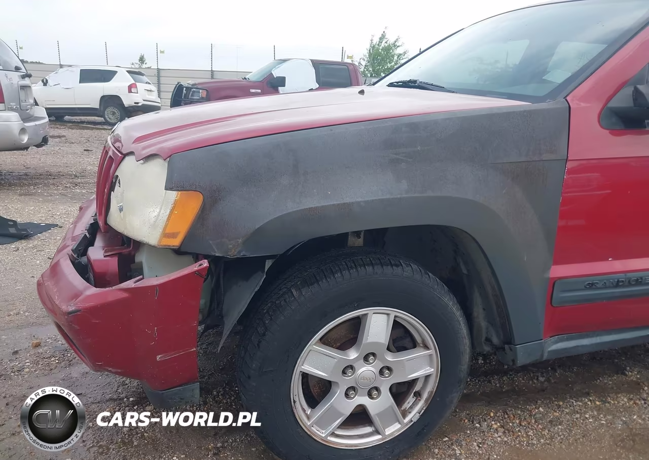 2005 Jeep Grand Cherokee Laredo VIN:1J4GR48K75C627361 - 6