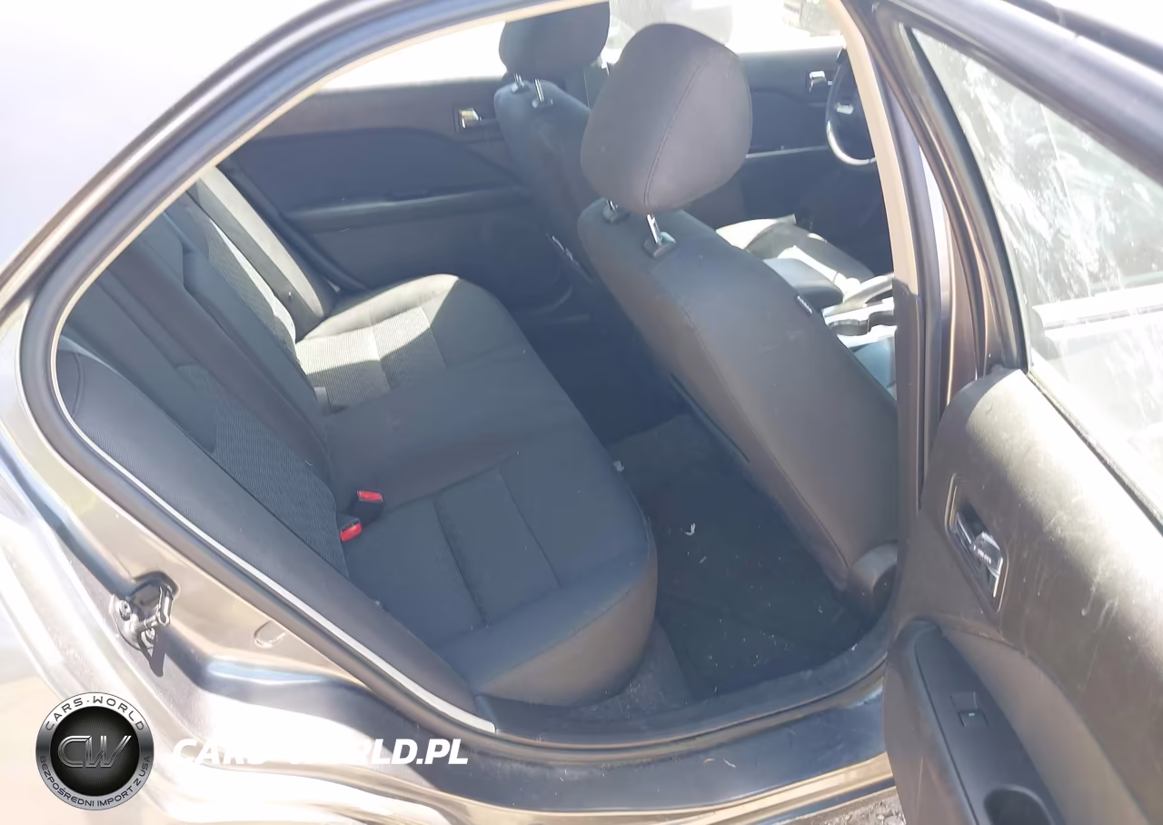 2011 Ford Fusion Se VIN:3FAHP0HA2BR183583 - 8